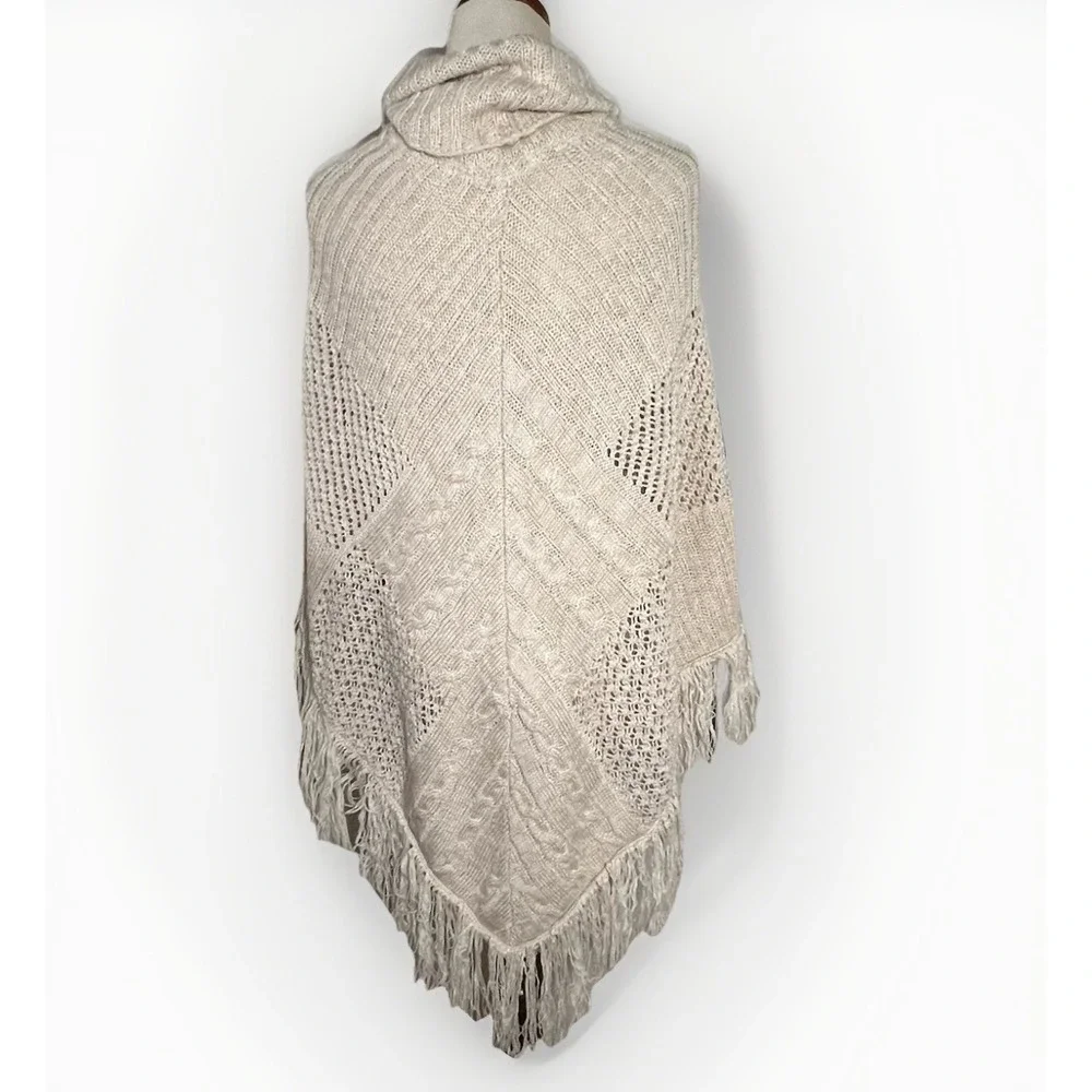 Altar'd State‎ XS Cream Knit Fringe Poncho Sweater Cowl Neck Boho Cozy Fall